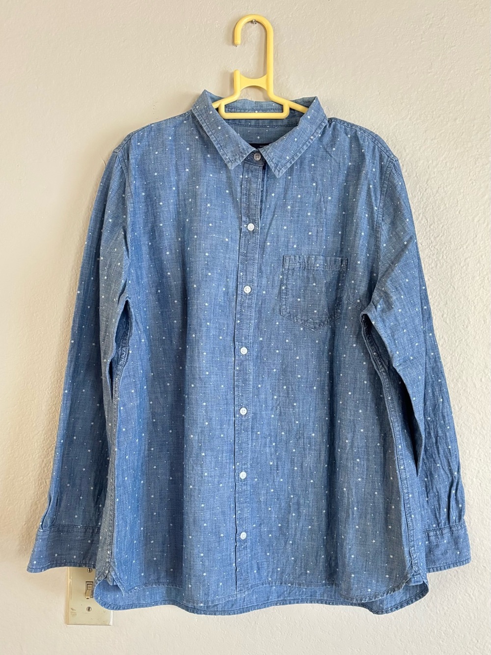 Gap Boyfriend Fit Denim Shirt